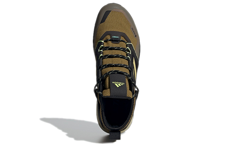 Shop 阿迪达斯Terrex Trailmaker Mid GTX "野苔" FZ2511