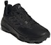 Lookbook adidas Terrex Unity Kulit Rendah 'Carbon Hitam' GZ3339