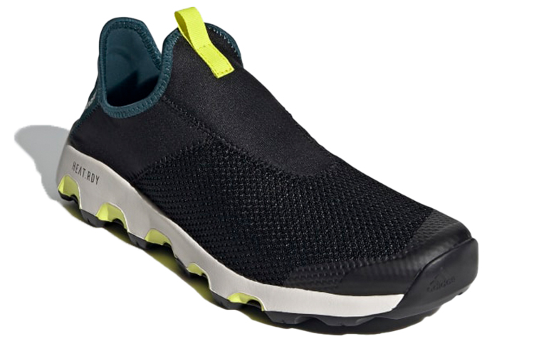 Lookbook adidas Terrex Voyager Noir FX4516