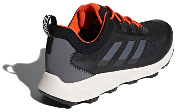 Lookbook adidas Terrex Voyager CW CP Schwarz/Grau S80799