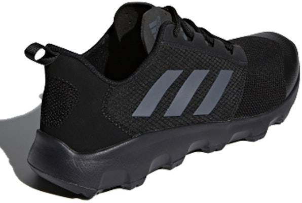adidas Terrex Voyager Dlx 'Hitam/Kelabu' CM7555 Lookbook adidas Terrex Voyager Dlx 'Hitam/Kelabu' CM7555
