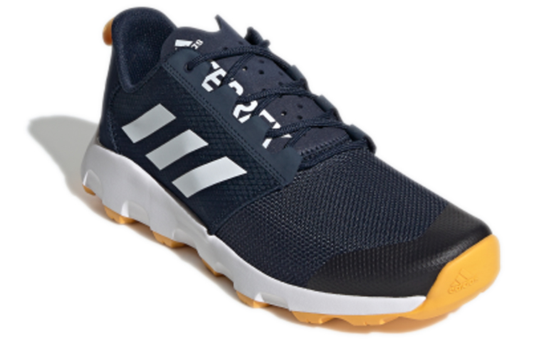 Lookbook adidas Terrex Voyager Dlx Marathon Laufschuhe EF9017