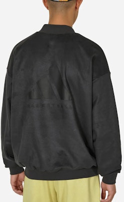 adidas Koleksi 2024 Bab 01 Unisex Logo Print Pullover Sweatshirt Hitam IN7696 Shop adidas Koleksi 2024 Bab 01 Unisex Logo Print Pullover Sweatshirt Hitam IN7696