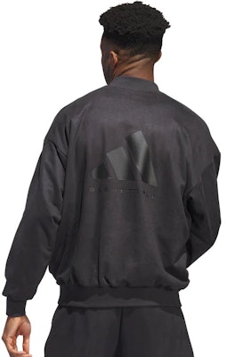 adidas Koleksi 2024 Bab 01 Unisex Logo Print Pullover Sweatshirt Hitam IN7696 Purchase adidas Koleksi 2024 Bab 01 Unisex Logo Print Pullover Sweatshirt Hitam IN7696