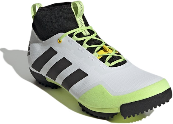 アディダス グラベルシューズ 白黒緑 (Adidas Guraberu Shūzu Shiro Kuro Midori) GW5332 Lookbook アディダス グラベルシューズ 白黒緑 (Adidas Guraberu Shūzu Shiro Kuro Midori) GW5332