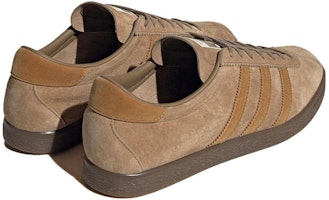 阿迪达斯 Tobacco 'Mesa Gum' 棕色胶底运动鞋 GY7396 Shop 阿迪达斯 Tobacco 'Mesa Gum' 棕色胶底运动鞋 GY7396