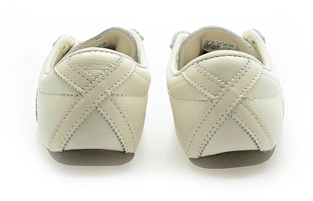 adidas Tokyo W Kasut Sneakers Wanita KH8935 Lookbook adidas Tokyo W Kasut Sneakers Wanita KH8935