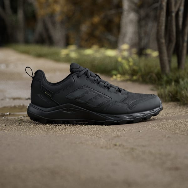 Shop Adidas Tracerocker 2.0 GORE-TEX 黑色/橙色 防水越野跑鞋 JI0959