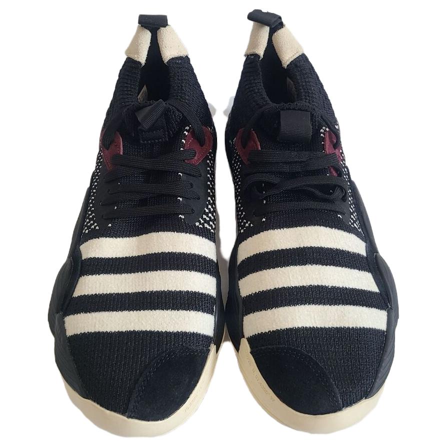 Shop adidas Trae Young 2 ''Texas A&M'' Scarpa Basket IG9454
