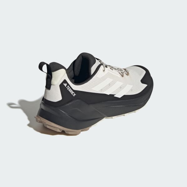 Purchase 阿迪达斯 Trailmaker 2 运动鞋 白色/米白/黑色 JR6578