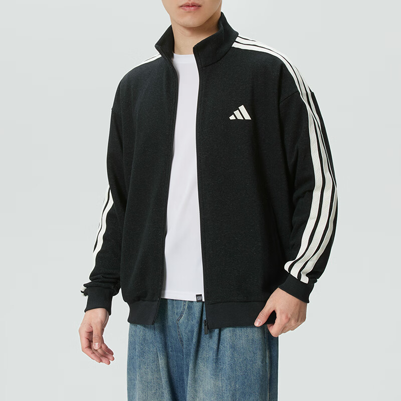 Shop adidas 訓練高領休閒時尚外套 KR2488