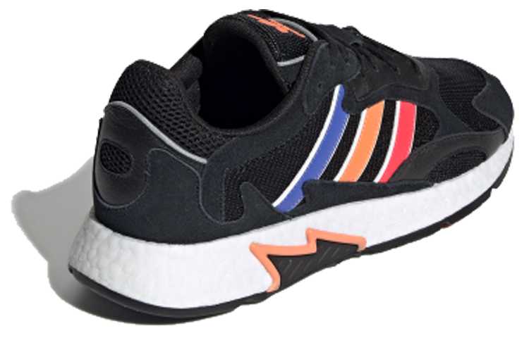 Lookbook 阿迪达斯 Tresc Run '黑色 易橙' EF0768