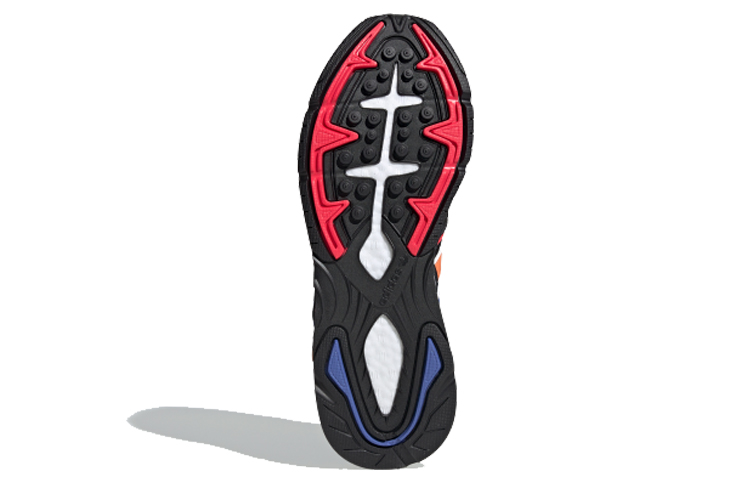 Purchase 阿迪达斯 Tresc Run '黑色 易橙' EF0768