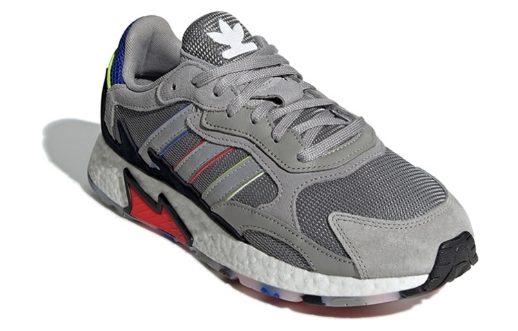 Lookbook adidas Tresc Run 'Abu Solid Gelap' EF0796