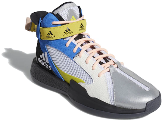 adidas Trifecta 'Core Black' Hitam Inti EG5779 Lookbook adidas Trifecta 'Core Black' Hitam Inti EG5779