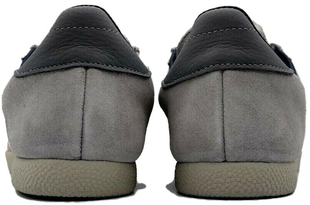 아디다스 트림스타 '잊혀진 영웅들 - 회색/빨강' (52 characters) GX7999 Purchase 아디다스 트림스타 '잊혀진 영웅들 - 회색/빨강' (52 characters) GX7999