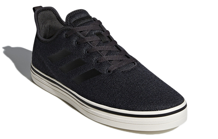 Lookbook adidas True Chill ''Carbonio'' DA9852