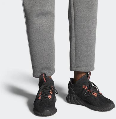 adidas Tubular Doom 'Hitam Teras Scarlet' CG5509 Sizing adidas Tubular Doom 'Hitam Teras Scarlet' CG5509