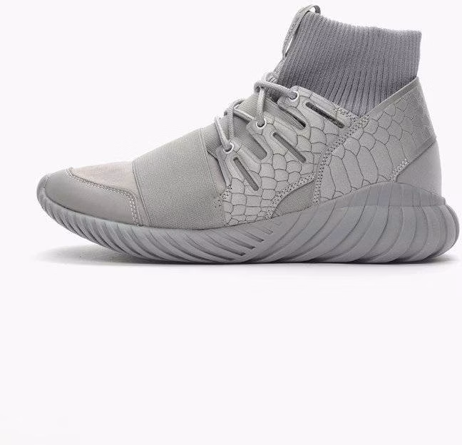 adidas-tubular-doom-metallic-silver