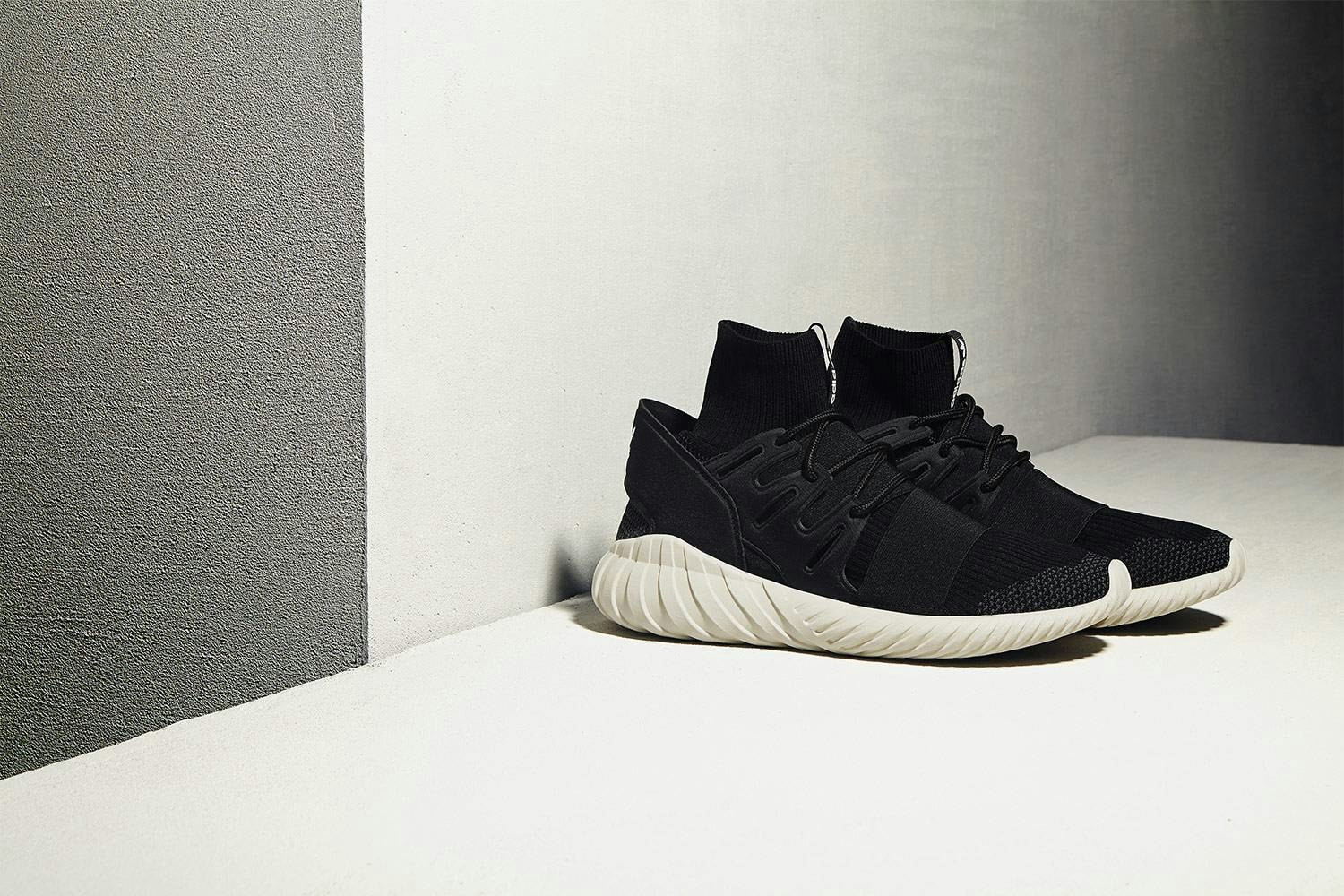 Adidas tubular doom sale grey core black