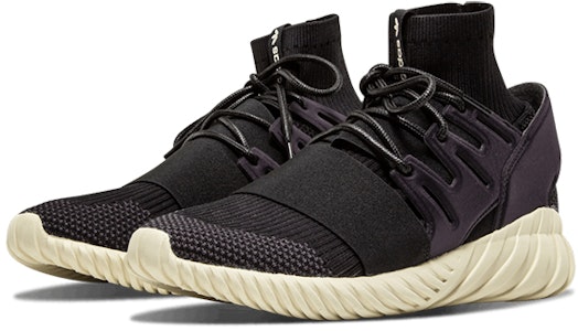adidas Tubular Doom Primeknit 'Core Black' Negro Core S74921 Lookbook adidas Tubular Doom Primeknit 'Core Black' Negro Core S74921