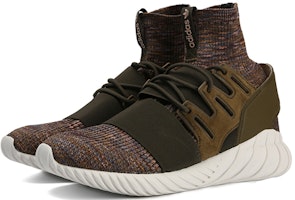 adidas Tubular Doom Primeknit 'Trace Olive' Hijau Zaitun BY3551 Lookbook adidas Tubular Doom Primeknit 'Trace Olive' Hijau Zaitun BY3551