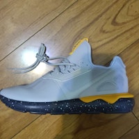 adidas Tubular Runner 'Black' AQ8388 adidas Tubular Runner 'Black' AQ8388