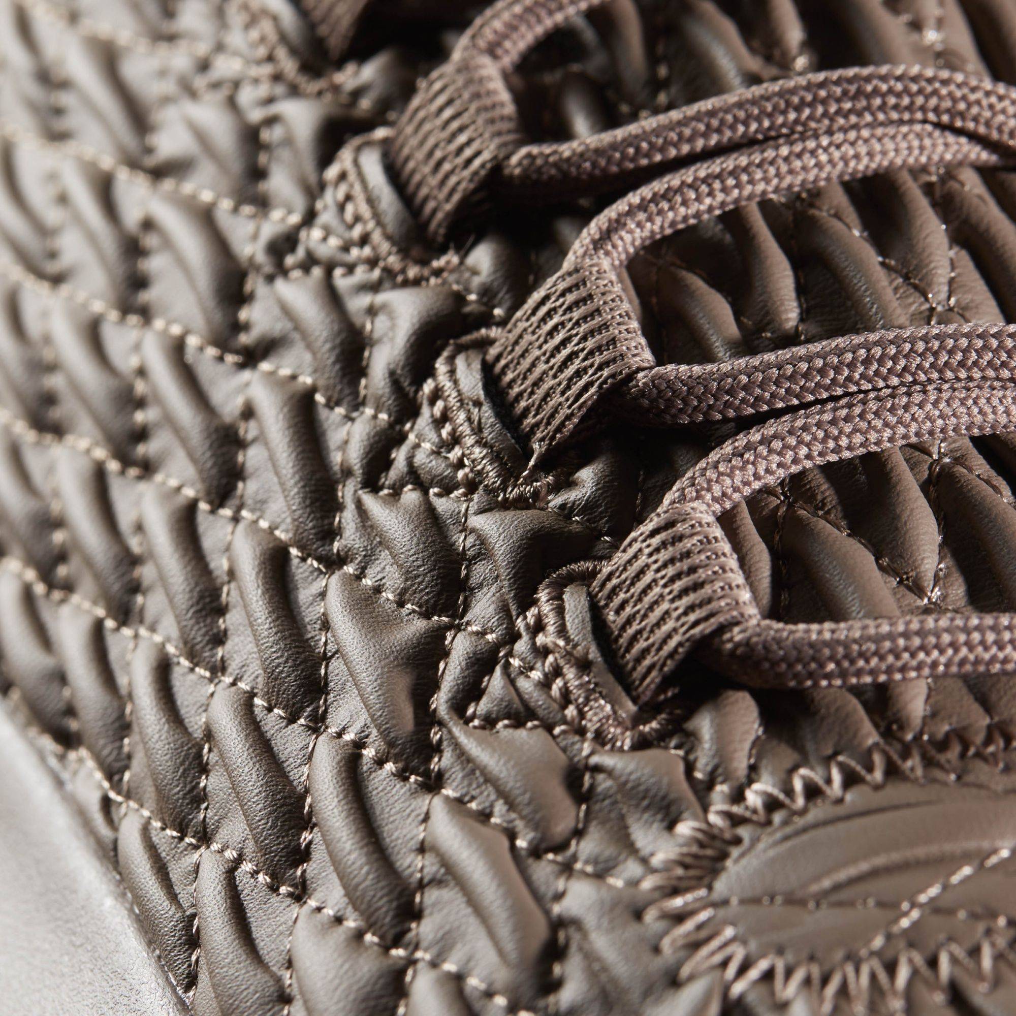 Details for 阿迪达斯 Tubular Shadow 'Trace Brown' 棕色款式 BB8974