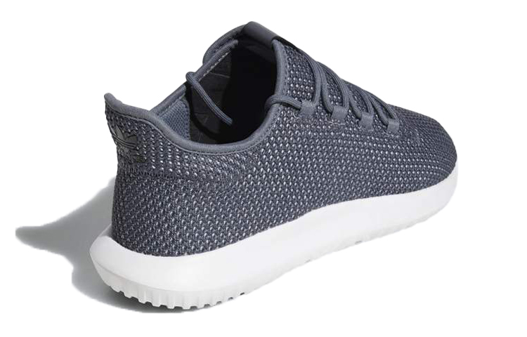 Shop adidas originals Tubular Shadow 灰色 男女皆宜