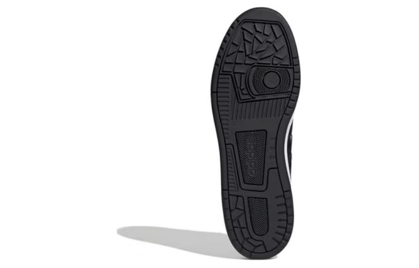 Shop アディダスターンアラウンドLOW 黒白 IE1011