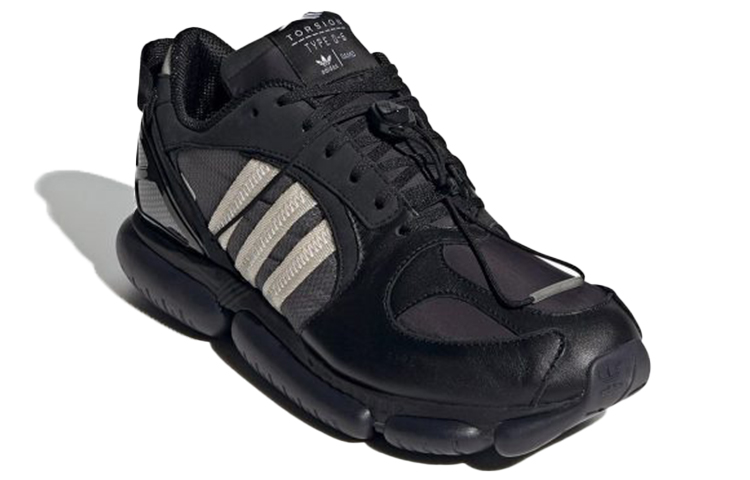 Lookbook adidas Type 0-6 0AMC Hitam Inti FY6728