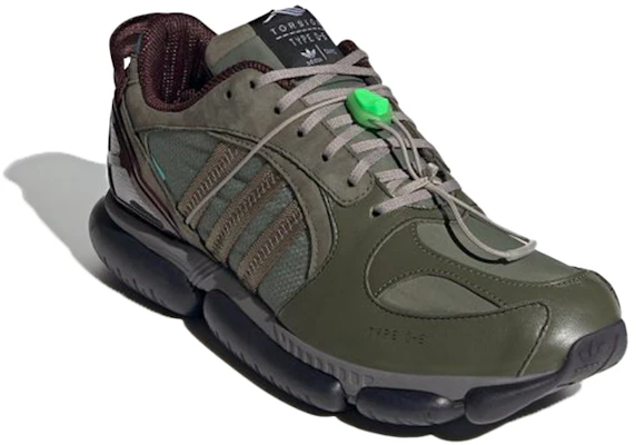 阿迪达斯 Type 0-6 0AMC 地球绿色 FY6725 Lookbook 阿迪达斯 Type 0-6 0AMC 地球绿色 FY6725