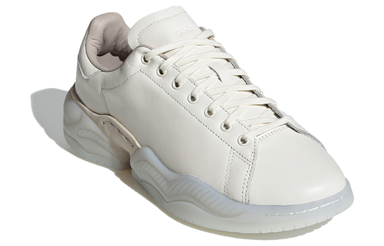 Lookbook 阿迪达斯 Type 02 '奶油白' FV7116