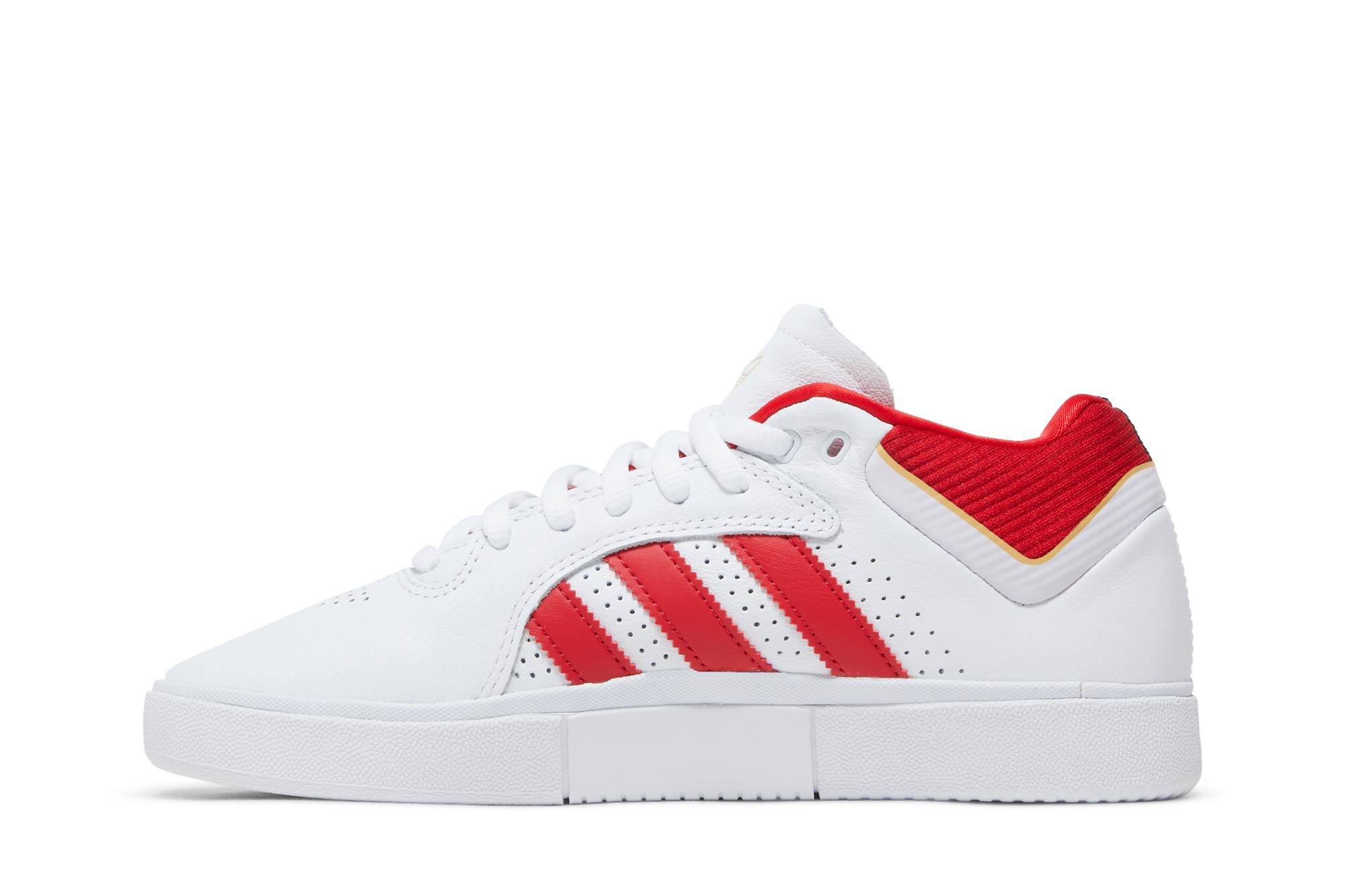 Lookbook adidas Tyshawn 'Putih Collegiate Navy' GY3663