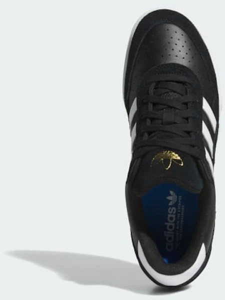 Adidas Tyshawn II 運動鞋 JI0846 Lookbook Adidas Tyshawn II 運動鞋 JI0846