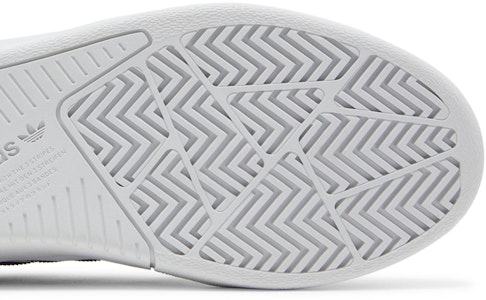 adidas Tyshawn Low 'Raja New York' HQ2003 Purchase adidas Tyshawn Low 'Raja New York' HQ2003