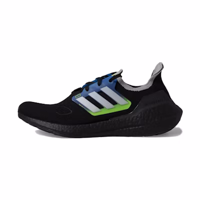 adidas Ultra Boost 22 Cozy Breathable Black