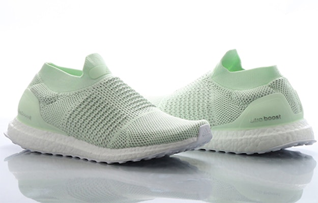 adidas Ultra Boost Laceless Mid Ash Green BB6233 Shop adidas Ultra Boost Laceless Mid Ash Green BB6233