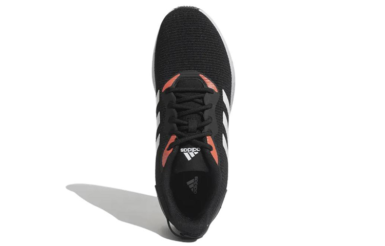 Purchase 阿迪达斯Ultra Strike耐磨透氣跑步鞋 黑白