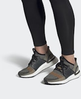 adidas Ultraboost 19 防滑耐磨輕便 低筒 跑步鞋 男款 黑灰 運動 Sizing adidas Ultraboost 19 防滑耐磨輕便 低筒 跑步鞋 男款 黑灰 運動