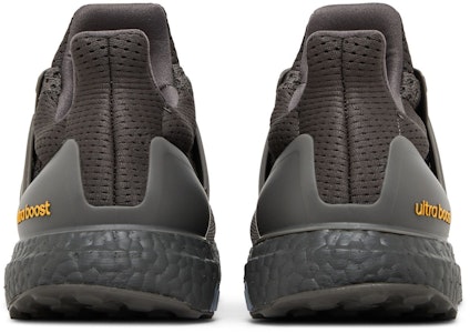 阿迪达斯 UltraBoost 1.0 '炭灰半闪' ID5886 Details for 阿迪达斯 UltraBoost 1.0 '炭灰半闪' ID5886