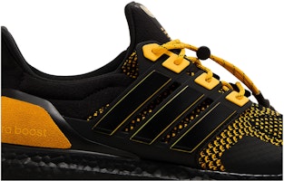 adidas UltraBoost 1.0 'NCAA Pack - Grambling State' Sepatu Sneaker Pria IG5891 Order adidas UltraBoost 1.0 'NCAA Pack - Grambling State' Sepatu Sneaker Pria IG5891