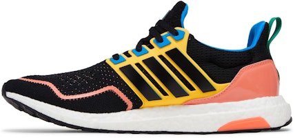 adidas Ultraboost 1.0 防滑耐磨輕便 低筒 跑步鞋 男女款 黑黃橙 Lookbook adidas Ultraboost 1.0 防滑耐磨輕便 低筒 跑步鞋 男女款 黑黃橙