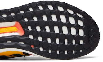 adidas Ultraboost 1.0 防滑耐磨輕便 低筒 跑步鞋 男女款 黑黃橙 Purchase adidas Ultraboost 1.0 防滑耐磨輕便 低筒 跑步鞋 男女款 黑黃橙