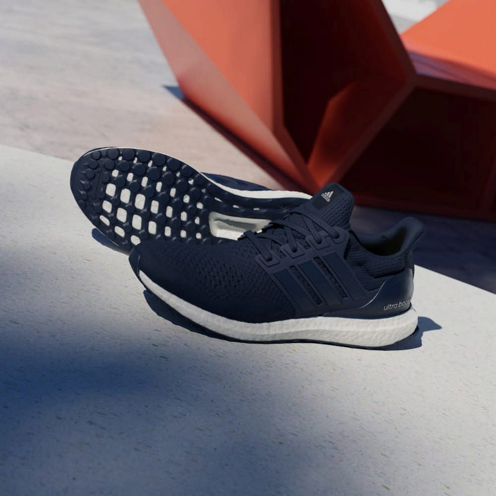 Lookbook 阿迪达斯 ULTRABOOST 1.0 跑鞋 ID5935