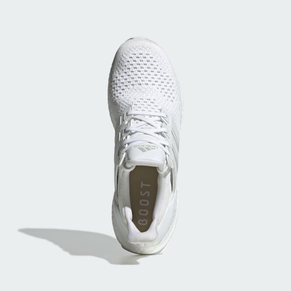 Lookbook 아디다스 울트라부스트 1.0 스니커즈 클라우드 화이트/클라우드 화이트/클라우드 화이트 JR6882