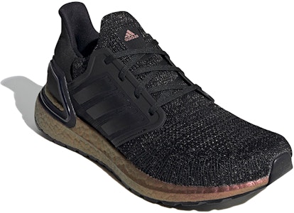 ウルトラブースト 20 黒/シグナルピンク FV8335 Lookbook ウルトラブースト 20 黒/シグナルピンク FV8335