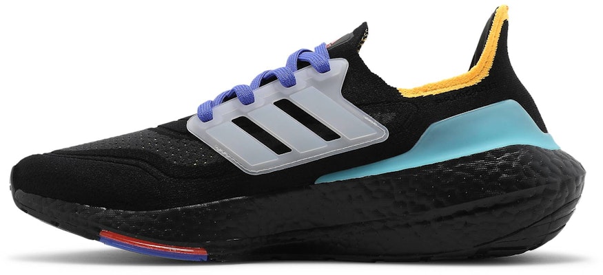 阿迪达斯 UltraBoost 21 '黑色脉冲水蓝' S23870 Lookbook 阿迪达斯 UltraBoost 21 '黑色脉冲水蓝' S23870