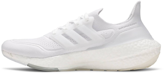 阿迪达斯 UltraBoost 21 '云白' FY0379 Lookbook 阿迪达斯 UltraBoost 21 '云白' FY0379