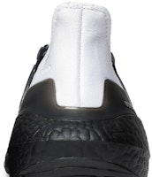 Sizing 愛迪達 UltraBoost 21 "奧利奧" S23708